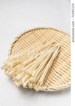 Inaniwa udon dried noodles hairpin 75485154