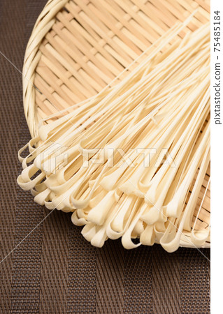 稻荷烏冬面,發dried,髮夾 稻荷烏冬面,發dried,髮夾 75485184