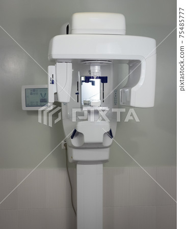 Dental digital tomography X-ray teeth Creating a panoramic picture of the teeth Professional dental diagnostics Cephalometric scan Orthopantomography Dental digital tomography X-ray teeth Creating a panoramic picture of the teeth Professional dental diagnostics Cephalometric scan Orthopantomography 75485777