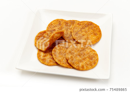 Wetting rice cracker 75489865