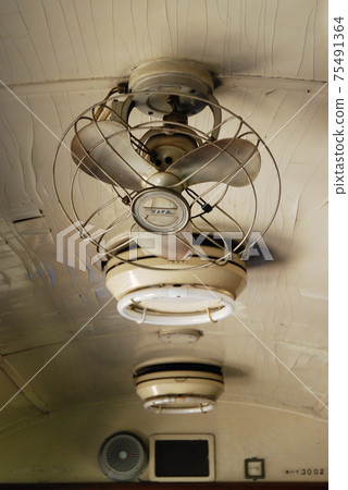 復古鐵路乘用車柳原仁井礦山公園保全車 復古鐵路乘用車柳原仁井礦山公園保全車 75491364