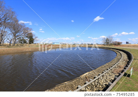 Nakagawa Yashio Mizube no Rakugaku Kizone, Yashio City, Saitama Prefecture 75495285