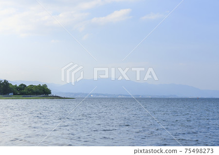滋賀縣大津市琵琶湖濱濱風景 75498273