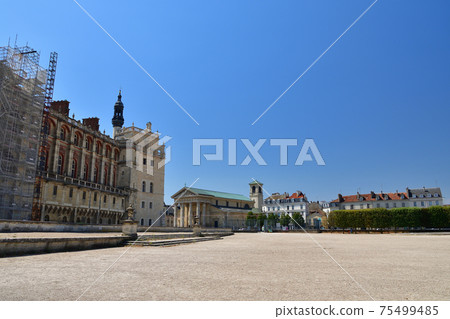 Saint-Germain-en-Laye Castle, France Saint-Germain-en-Laye Castle, France 75499485
