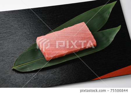 Tuna medium fatty tuna crispy sashimi 75500844