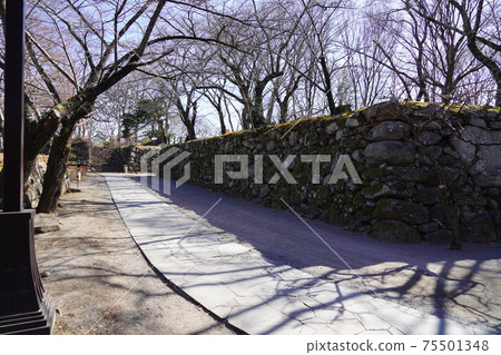 Komoro Castle Ruins and Nostalgia Garden in the winter of Anajiro, which was territorialized by Kansuke Yamamoto and others at the behest of Shingen Takeda during the Warring States period Komoro Castle Ruins and Nostalgia Garden in the winter of Anajiro, which was territorialized by Kansuke Yamamoto and others at the behest of Shingen Takeda during the Warring States period 75501348