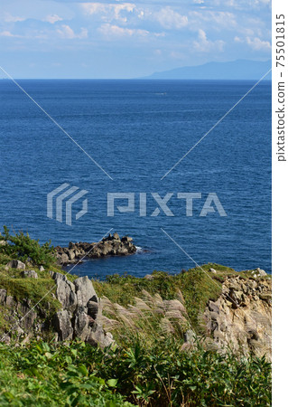 立町海角看到的津輕海峽和青森 立町海角看到的津輕海峽和青森 75501815
