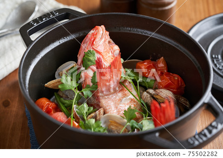 近畿的Aqua Pazza 75502282