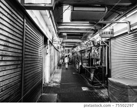 Tokyo Machida Nakamise Shopping Street Monochrome Tokyo Machida Nakamise Shopping Street Monochrome 75502297