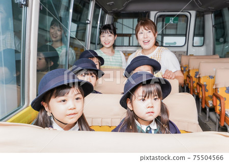 Children on the toddler bus Children on the toddler bus 75504566