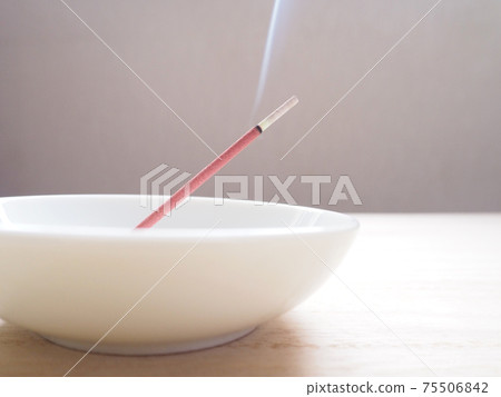 Incense fragrance smoke Incense fragrance smoke 75506842