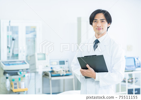 Hospital medical ICU doctor doctor hospitalization Hospital medical ICU doctor doctor hospitalization 75511155