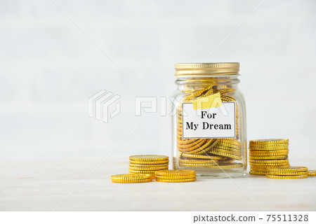 金錢和積蓄使您的夢想成真 金錢和積蓄使您的夢想成真 75511328