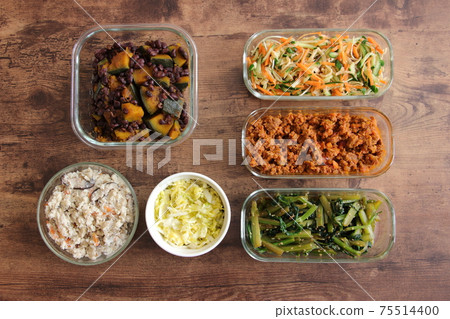 Pre-made side dishes 75514400