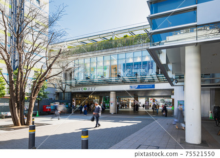 Tokyo Seijo Gakuenmae Station North Exit 75521550