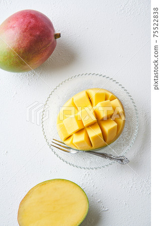 切蘋果芒果 切蘋果芒果 75522838