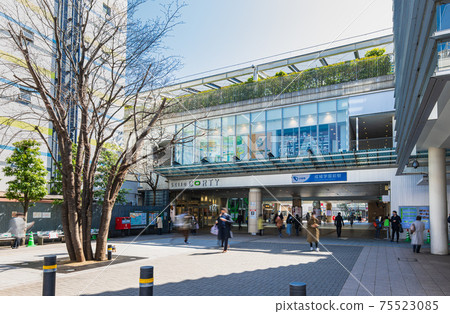 Tokyo Seijo Gakuenmae Station North Exit 75523085