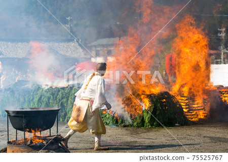 東京高尾山藥王院火行祭 75525767