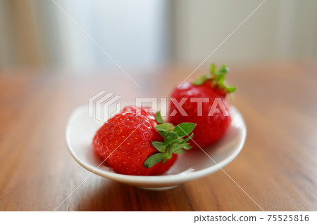 Amaou Strawberry 2 75525816