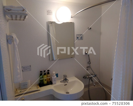 Unit bath in a business hotel Unit bath in a business hotel 75528306