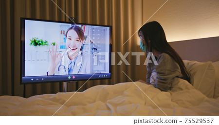 Telemedicine concept with webcam 75529537