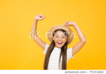 I love it. ready for beach party. small beauty. happy kid I love it. ready for beach party. small beauty. happy kid 75531660