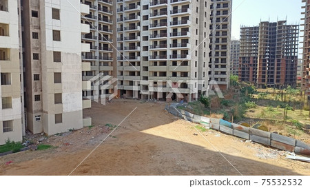 印度高層公寓正在建設中 印度高層公寓正在建設中 75532532
