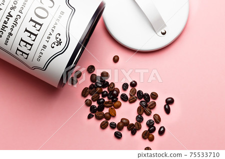 Coffee beans out of the coffee pot. Coffee beans out of the coffee pot. 75533710