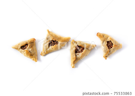 Traditional middle eastern fatayer 75533863