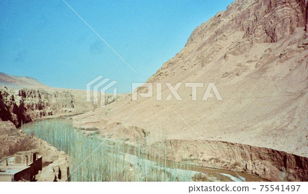 "Flame Mountain" and "Murtuk River" at the time of March 1991 (Eastern Turfan, Xinjiang Uygur Autonomous Region / People's Republic of China) "Flame Mountain" and "Murtuk River" at the time of March 1991 (Eastern Turfan, Xinjiang Uygur Autonomous Region / People's Republic of China) 75541497