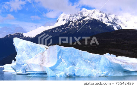 Peritomoleno Peritomoleno 75542489