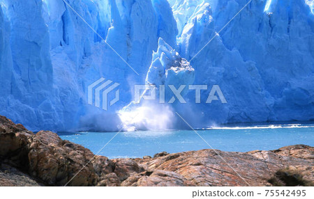 Peritomoleno 75542495