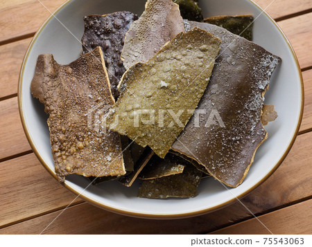 Korean traditional food kelp 75543063