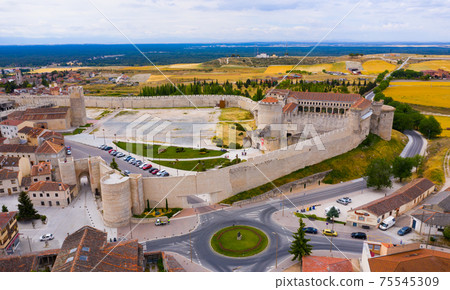 Cuellar Castle 75545309