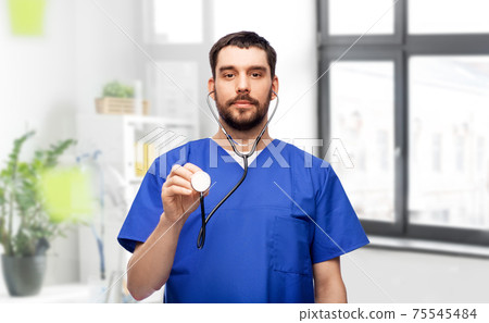 doctor or male nurse with stethoscope 75545484