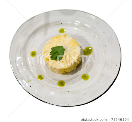 Delicious chicken and pineapple salad 75546194