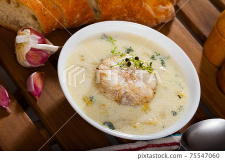 Scottish Cullen skink soup Scottish Cullen skink soup 75547060