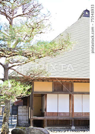 Scenery of Nikko cedar tree-lined park Old folk house Scenery of Nikko cedar tree-lined park Old folk house 75548933