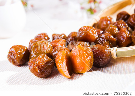 李子干果脯 75550302