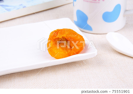 金杏果干蜜饯肉 75551901