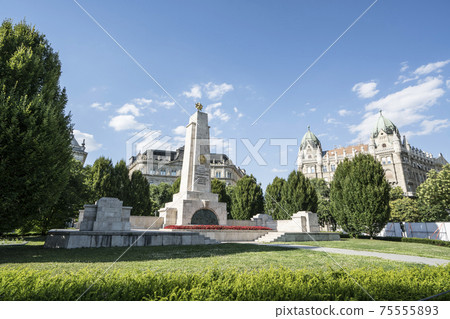 Soviet memorial in Budapest Soviet memorial in Budapest 75555893