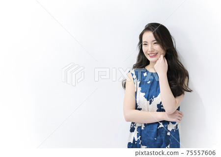 Beauty image female whitening Beauty image female whitening 75557606