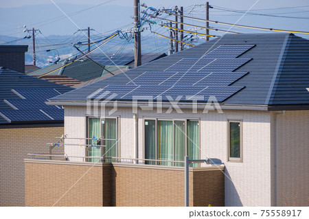 House with solar panels Solar power generation ecosystem House with solar panels Solar power generation ecosystem 75558917