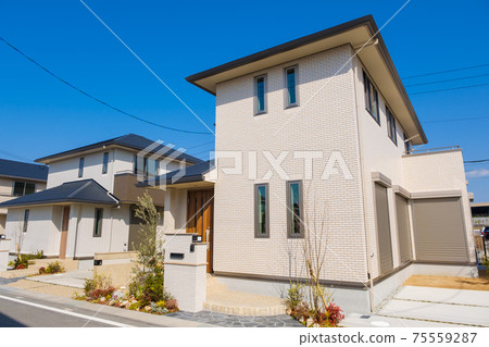 Blue sky and model house New residential area Residential area image Blue sky and model house New residential area Residential area image 75559287