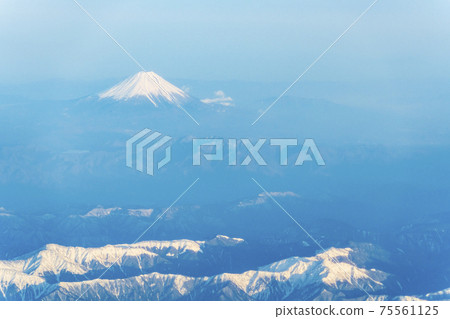 Aerial view of Mt. Fuji and the mountains of the Southern Alps Aerial view of Mt. Fuji and the mountains of the Southern Alps 75561125