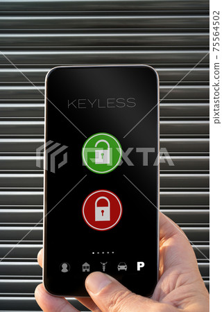Keyless app smarphone open and close door 75564502