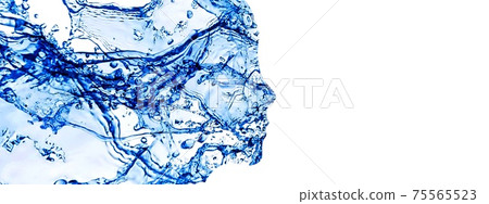 Water splashing in the shape of a woman's face 75565523