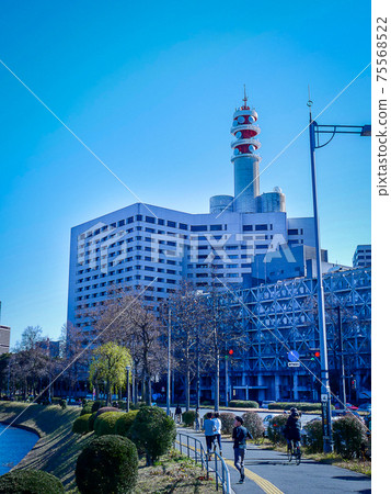 都市警察署對日本東京有管轄權的警察組織。 都市警察署對日本東京有管轄權的警察組織。 75568522