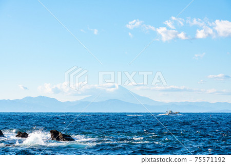 Misaki Port Mt. Fuji Jogashima Sea Fishing Port Sightseeing Travel Fishing Boat Miura Peninsula Drive Date Fishing Iso Fishing Iso Misaki Port Mt. Fuji Jogashima Sea Fishing Port Sightseeing Travel Fishing Boat Miura Peninsula Drive Date Fishing Iso Fishing Iso 75571192