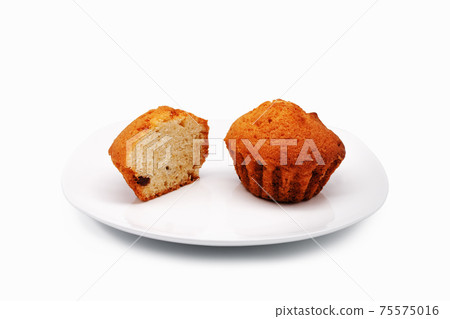 Cupcakes on a plate. Cupcakes on a plate. 75575016